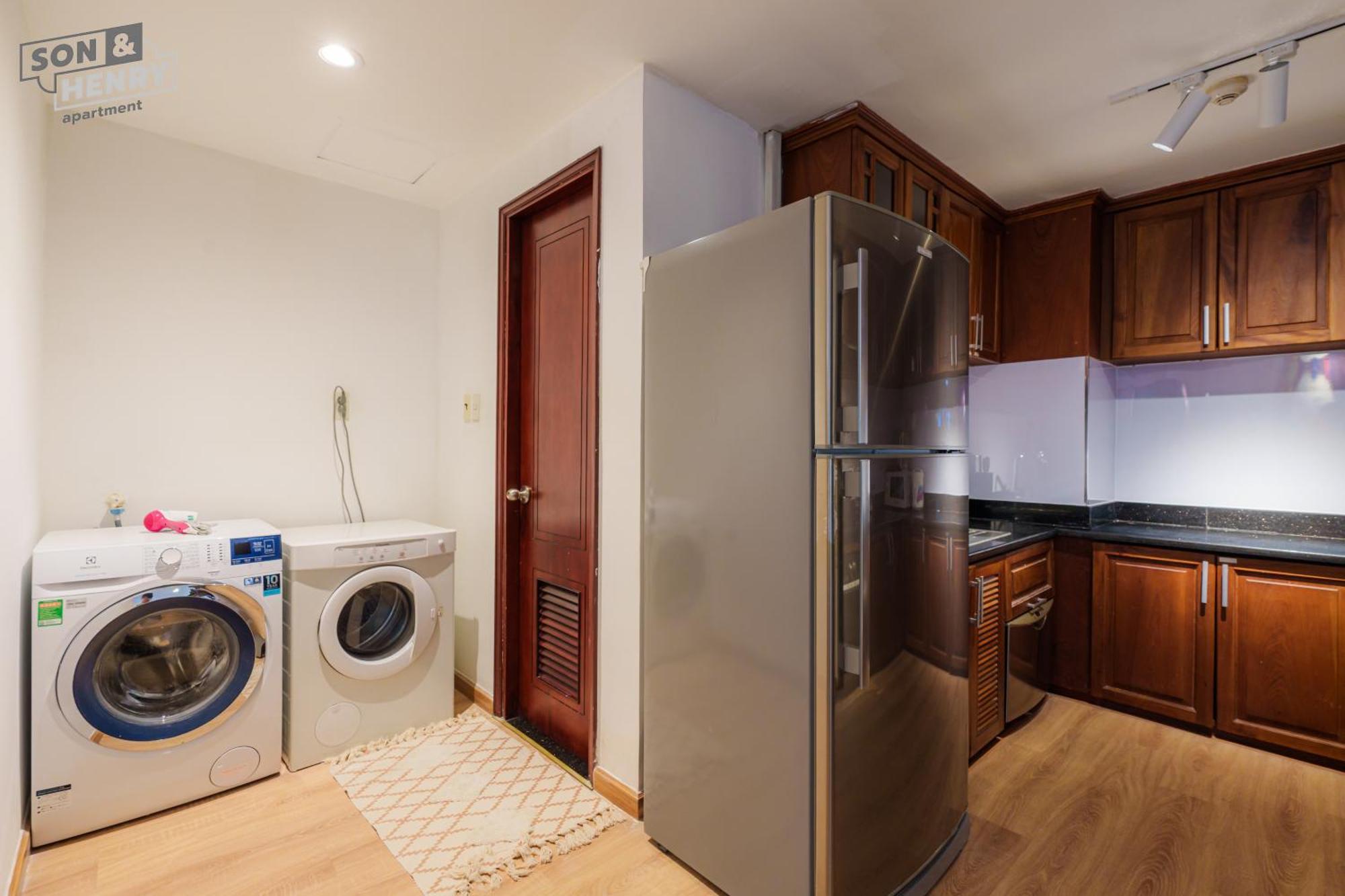 Son&Henry Sailing Tower Apartment Хошимин Екстериор снимка