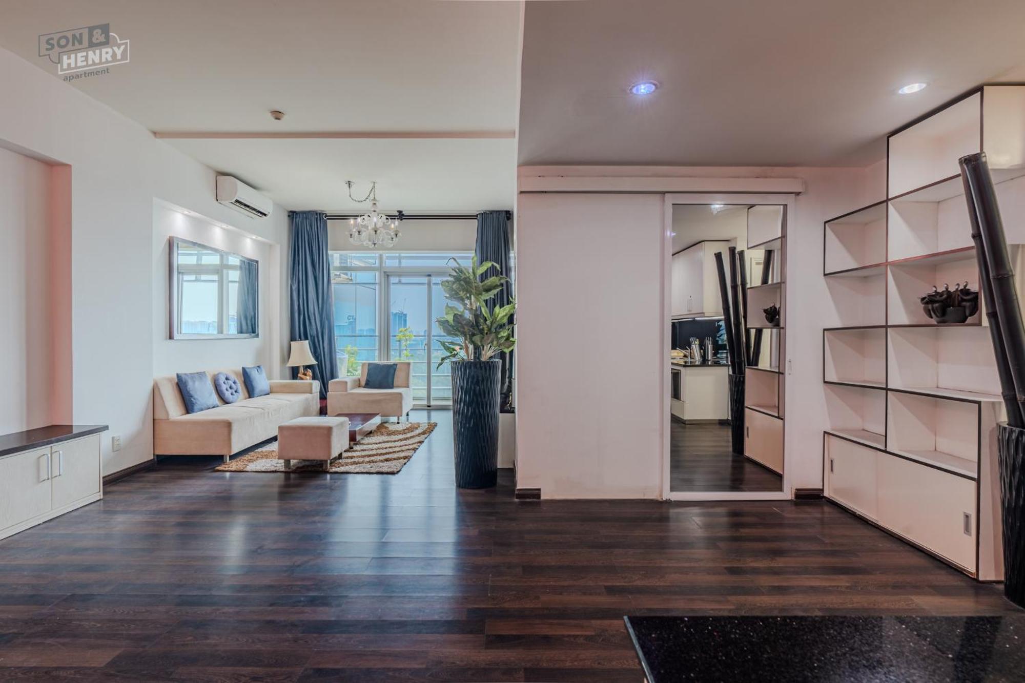 Son&Henry Sailing Tower Apartment Хошимин Екстериор снимка